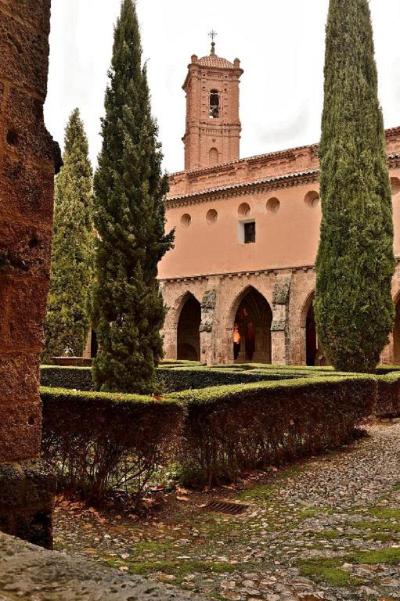 Monasterio De Piedra