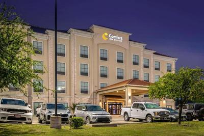 Comfort Inn & Suites Fort Worth