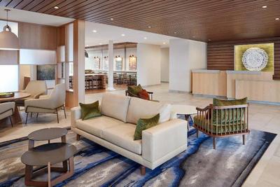Fairfield Inn & Suites by Marriott Washington Casi