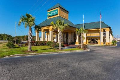 Quality Inn & Suites Civic Center