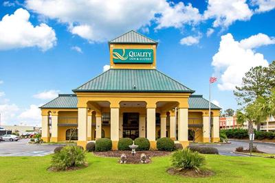 Quality Inn & Suites Civic Center