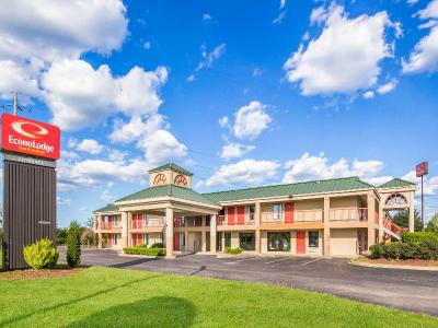 Econo Lodge Inn & Suites I-65