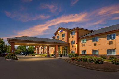 Comfort Suites Salem