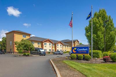 Comfort Suites Salem