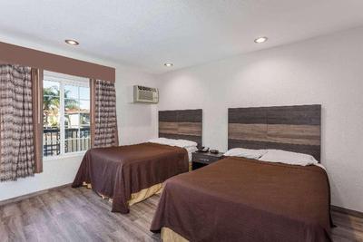 Travelodge by Wyndham Rosemead
