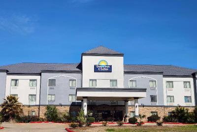 Days Inn Suites Houston - West Energy Corridor