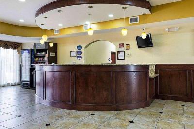 Days Inn Suites Houston - West Energy Corridor