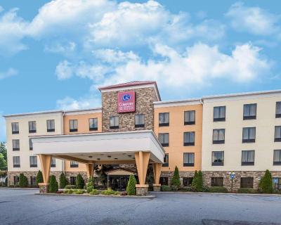 Comfort Suites (Commerce)