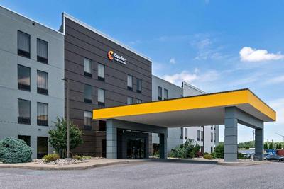 Comfort Inn & Suites York Area