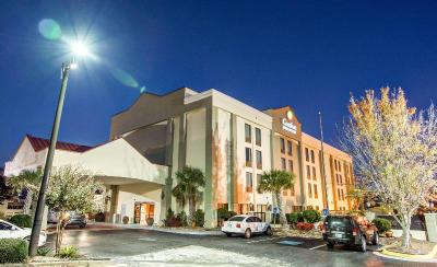 Comfort Inn & Suites Madison Area