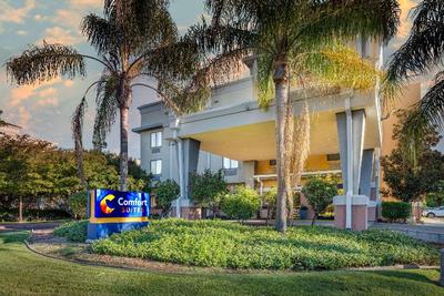 Comfort Suites Vacaville - Napa Valley