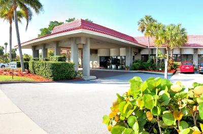 Days Inn by Wyndham Stuart