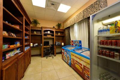 Comfort Suites