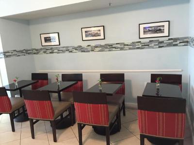 Comfort Suites Tulare