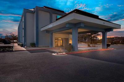 Quality Inn Little Rock AR