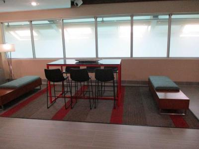 Best Western Plus Kansas City Sports Complex Hotel