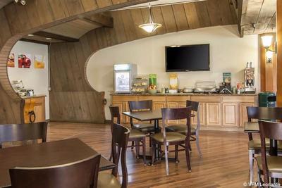 Quality Inn & Suites at Coos Bay