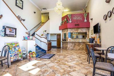 Rodeway Inn & Suites Lake Havasu