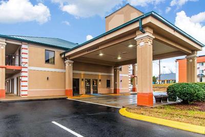Quality Inn and suites Suburbs