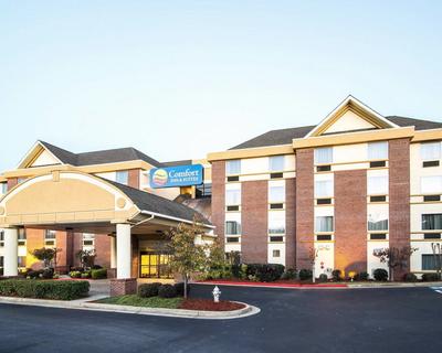 Comfort Inn & Suites Suwanee - Sugarloaf