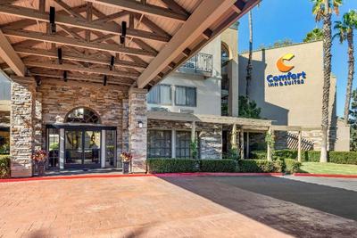 Comfort Inn & Suites Orange County John Wayne Airp