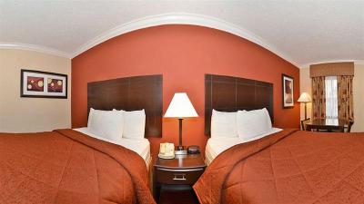 Econo Lodge Richmond Hill