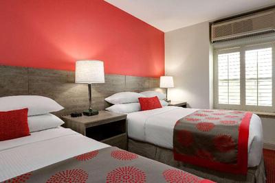 Ramada By Wyndham Oakland Downtown City Center