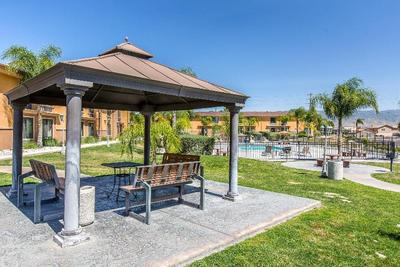 Comfort Inn & Suites Colton