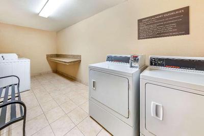 Comfort Inn & Suites Colton