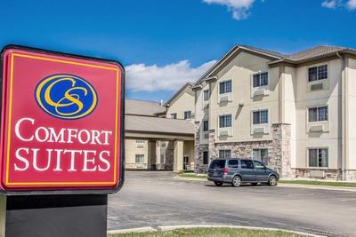 Comfort Suites Delavan - Lake Geneva Area
