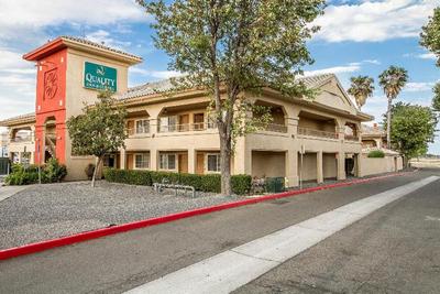 Quality Inn & Suites Lathrop