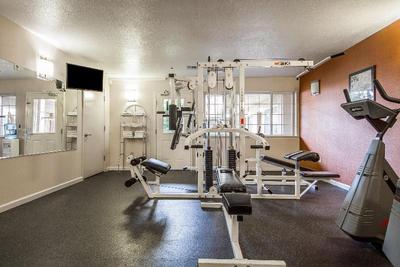 Quality Inn & Suites Lathrop