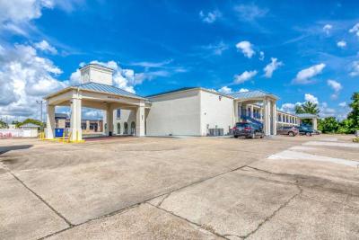 Hotel Denham Springs I-12