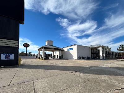 Hotel Denham Springs I-12