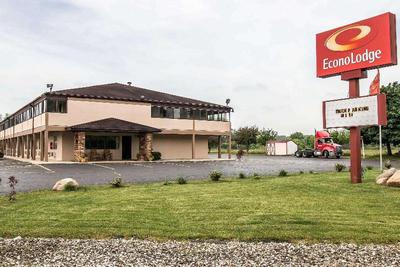 Econo Lodge Paw Paw Area