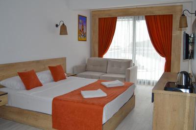 Club Hotel Meri