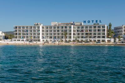 Vibra S'Estanyol Hotel
