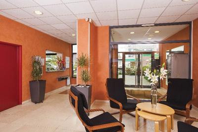 Sejours & Affaires Lyon Park Lane
