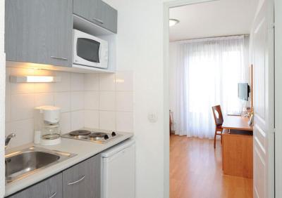 Sejours & Affaires Lyon Park Lane