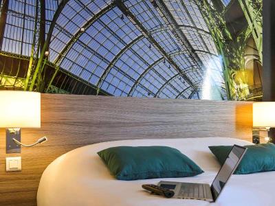 Kyriad Hôtel Saint Jean