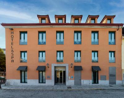 Hotel AR Isabel De Farnesio