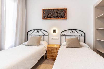 Cel Blau Apartamentos