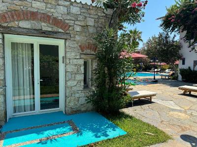 Marphe Hotel Suite And Villas