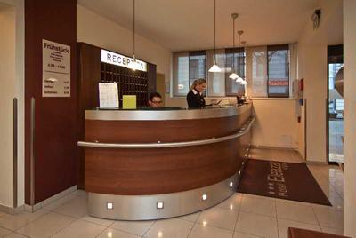 Hotel Eleazar