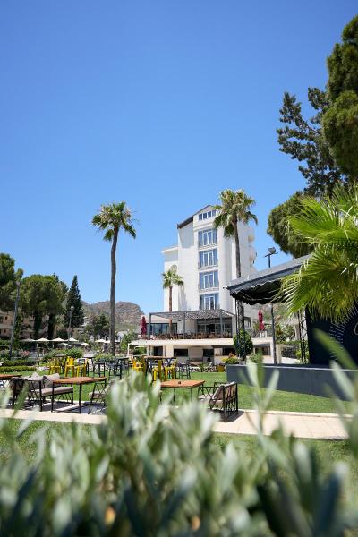 Hotel Caprea