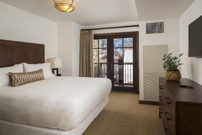 Madeline Hotel and Residences, Auberge Resorts