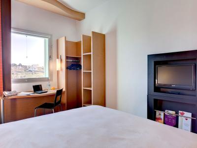 Ibis Tanger City Center