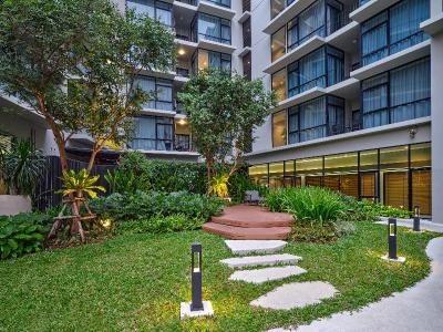 Altera Hotel and Residence by At Mind
