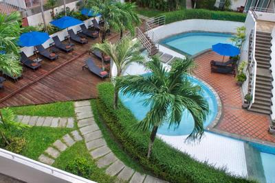 Phunawa Resort (SHA Extra+)