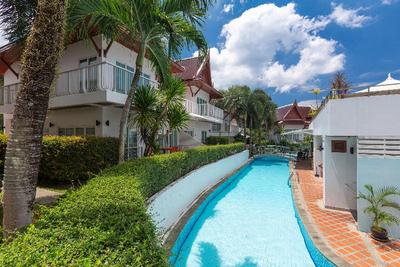 Phunawa Resort (SHA Extra+)